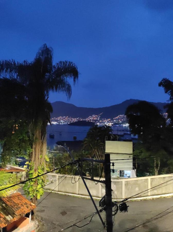 Lindo Apartamento com vista para o Mar - Mirante do Américo! Angra dos Reis Bagian luar foto